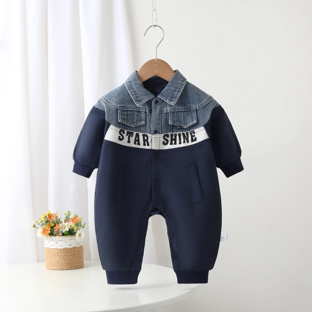 方翻领拼牛仔带里哈衣