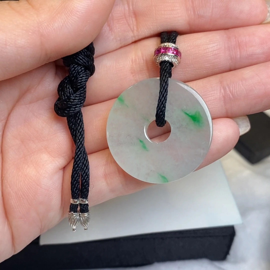 翡翠颈饰18K金镶嵌怀古扣（29.9-4.5）