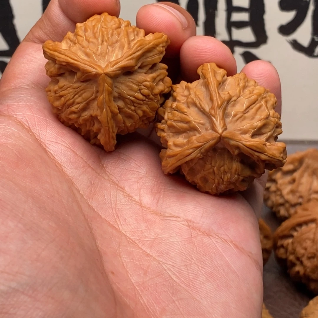 文玩核桃吊坠全品无修精配盘山正奔