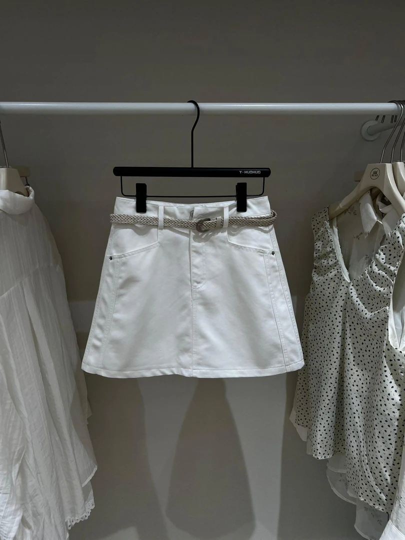 APM【火火在奔跑】版型超正韩代A字版短裙（配腰带）58077