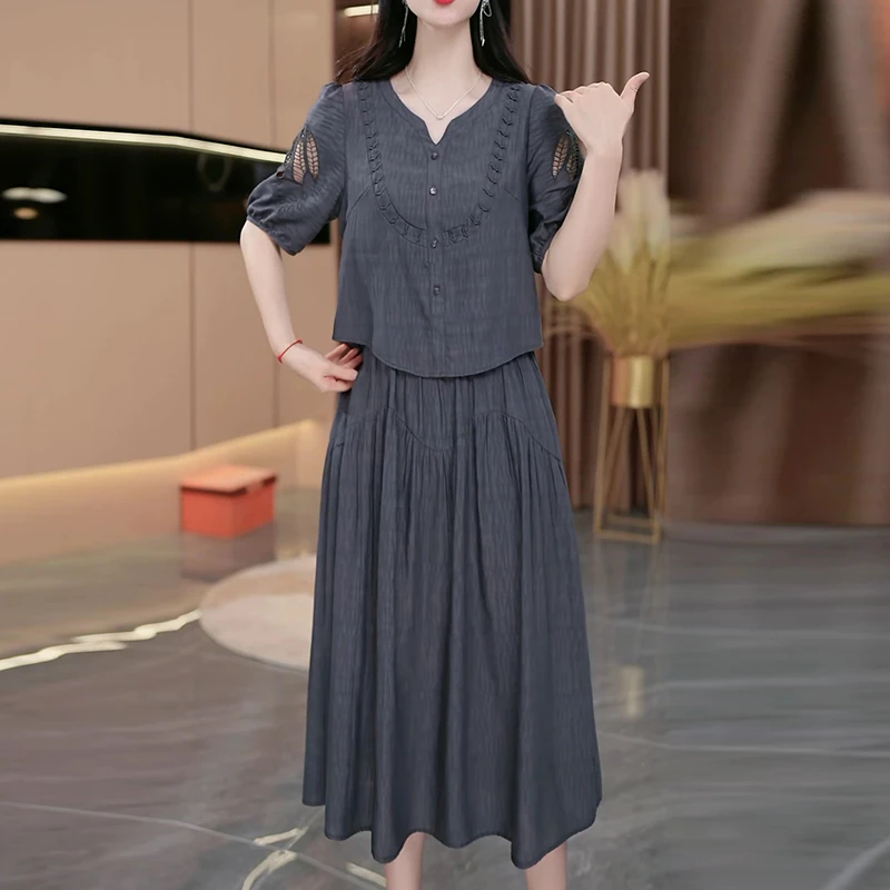 夏季新款连衣裙时尚显瘦洋气减龄遮肉百搭休闲气质假两件套裙子