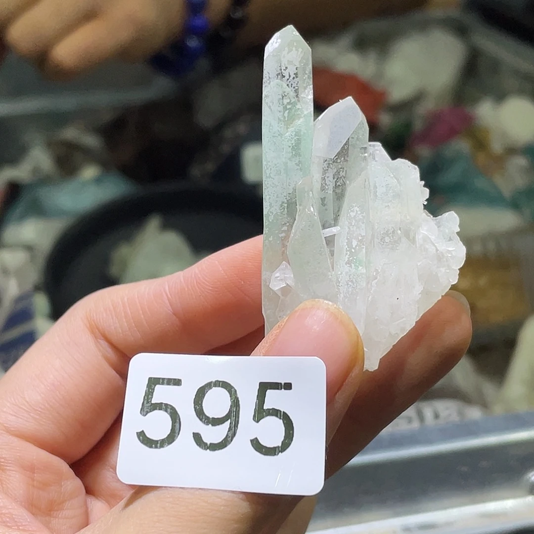 未镶嵌水晶珠宝半成品