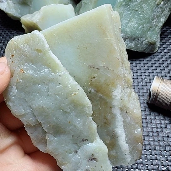 和田玉（糖玉）未镶嵌珠宝半成品