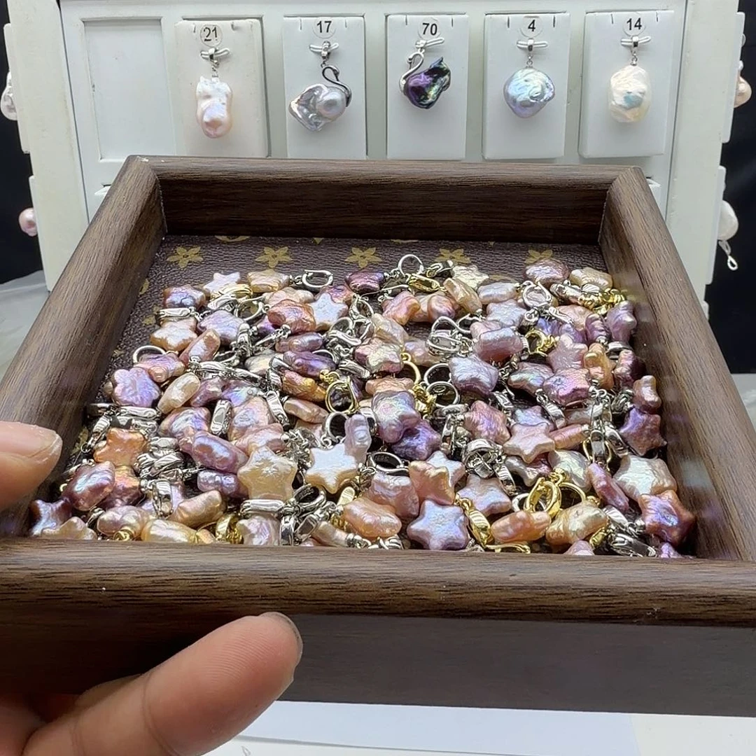 合金颈饰淡水珍珠