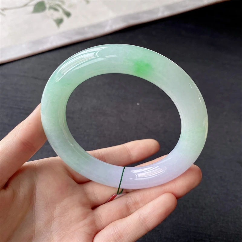 圈口60缅甸老坑A货细糯春彩圆条女款翡翠手镯