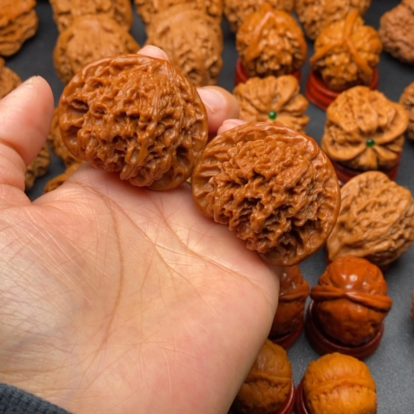 【闪购商品】文玩核桃把件44满天星