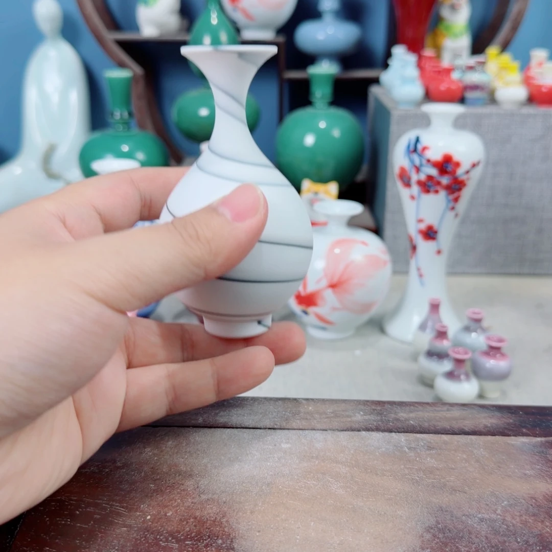 陶瓷手工小花器摆件