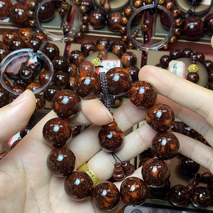 花梨木类2.0留疤花老料