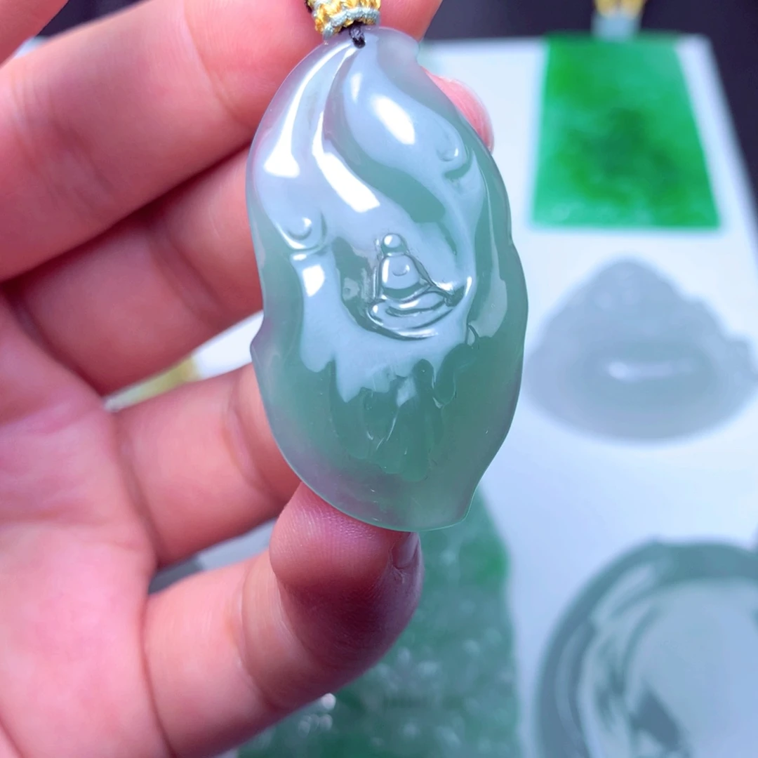 翡翠未镶嵌颈饰天然A货翡翠