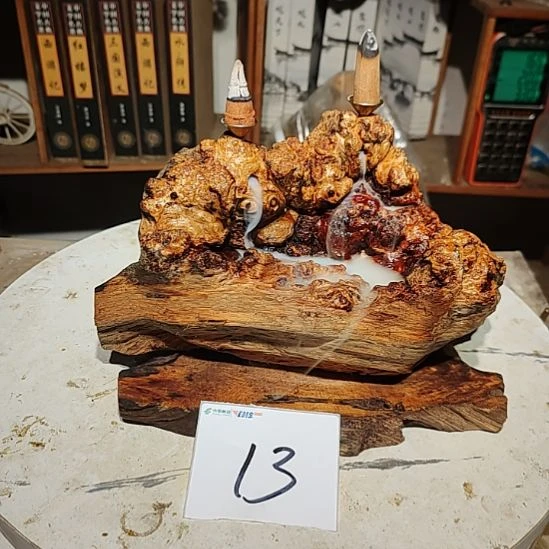 沧***粟松木13北沉香琥珀木天然造型山水摆件