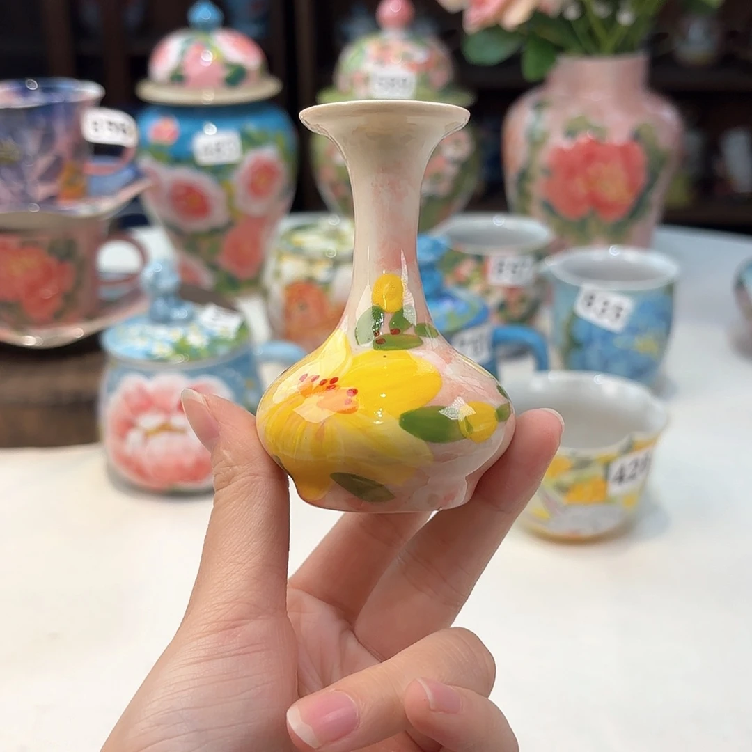 瓷片兔兔好可爱啊我好