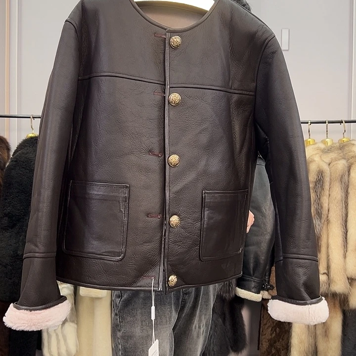 鲜***泉恒玖新款女装外套825