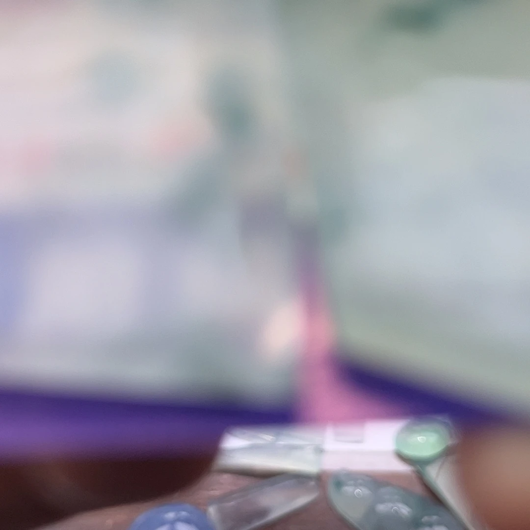 @***@翡翠未镶嵌颈饰7533