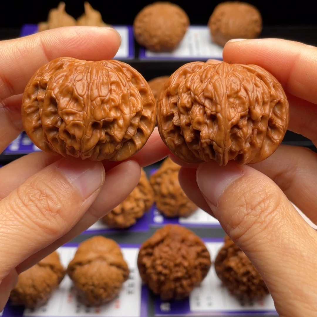 把件文玩核桃山地正磨42尺