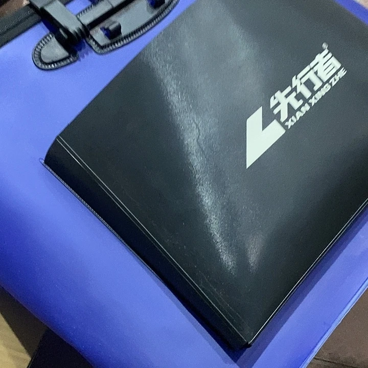 蓝色鱼桶一个，，，，，，