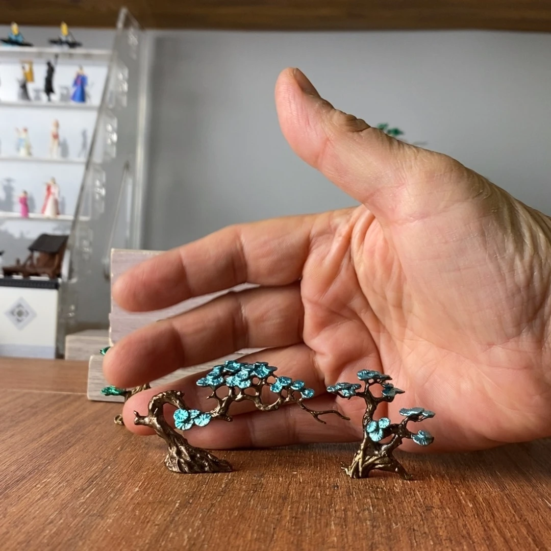 摆件我要去年底的时候