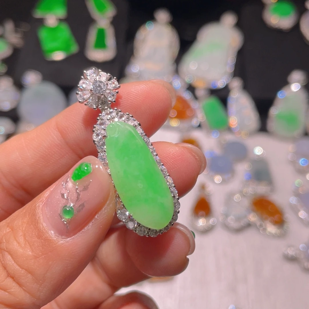 翡翠颈饰银S925镶嵌精品