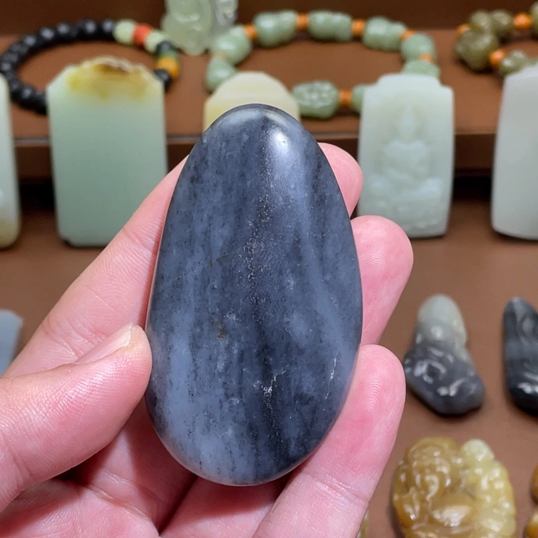 甜***️和田玉未镶嵌颈饰