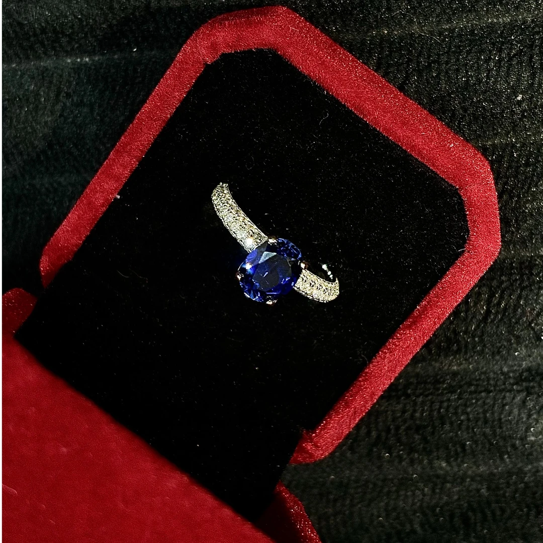 培育蓝宝石培育宝石蓝宝石戒指轻奢精致气质款925银