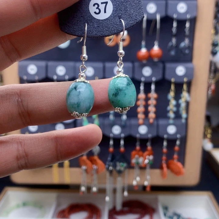 未镶嵌翡翠耳饰耳饰