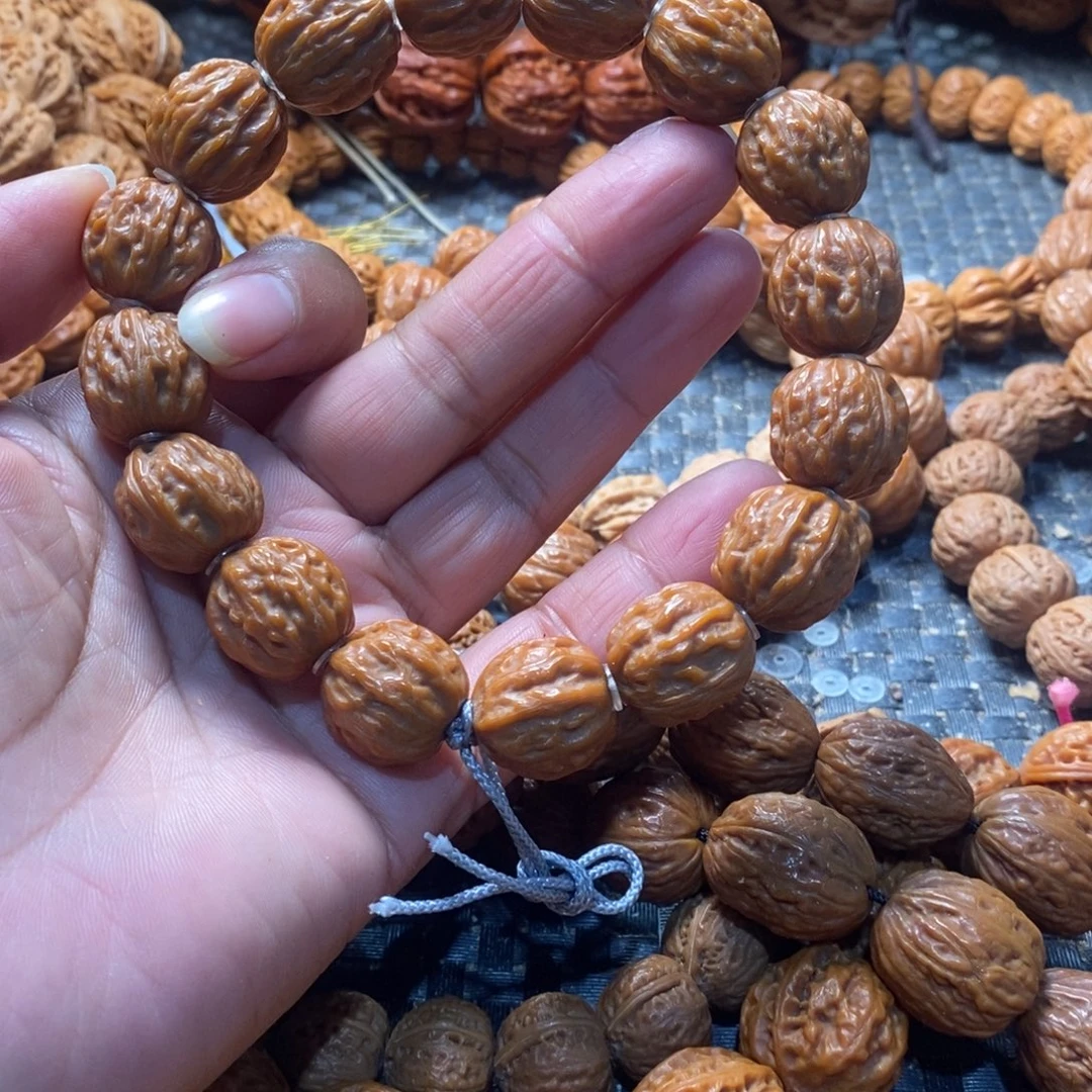 檸***鈊文玩核桃吊坠树王