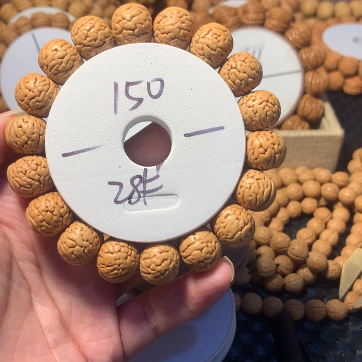 吊坠桃核皓*爸28号链接