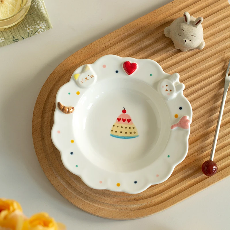 肆月思忆卡通浮雕盘子早餐盘甜品盘菜盘陶瓷盘家用高级感2025新款