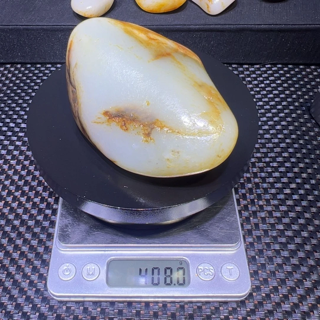 和田玉（子料）未镶嵌吊坠(不含链)408克