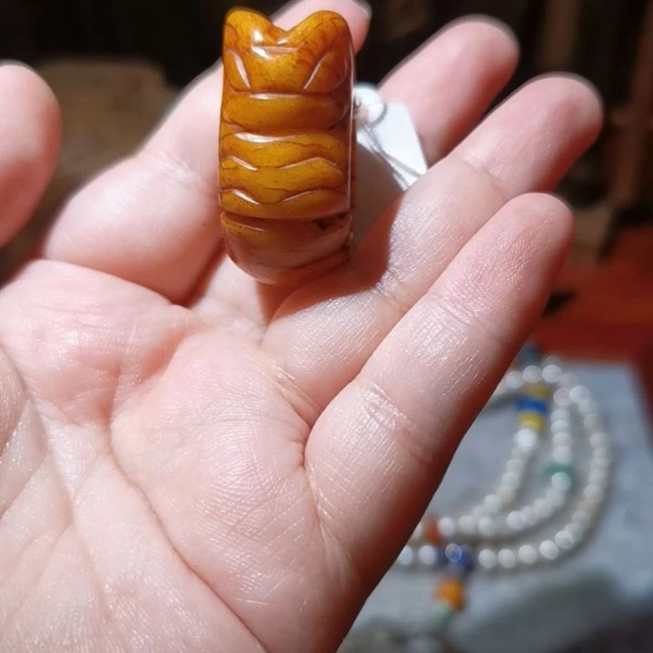 9394 老牛骨猪龙挂件