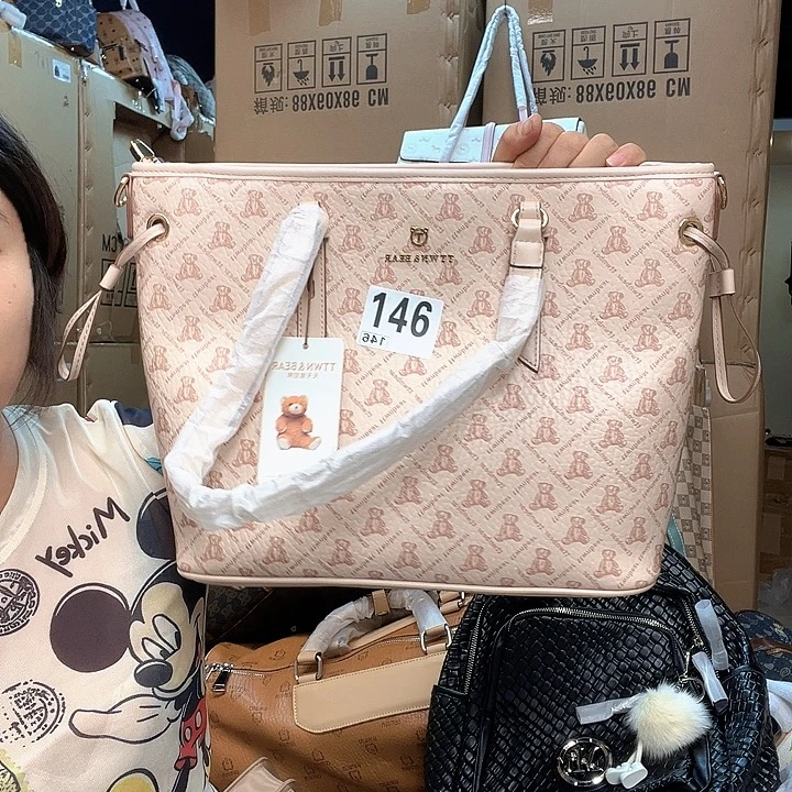 PVC包包包包包包吧