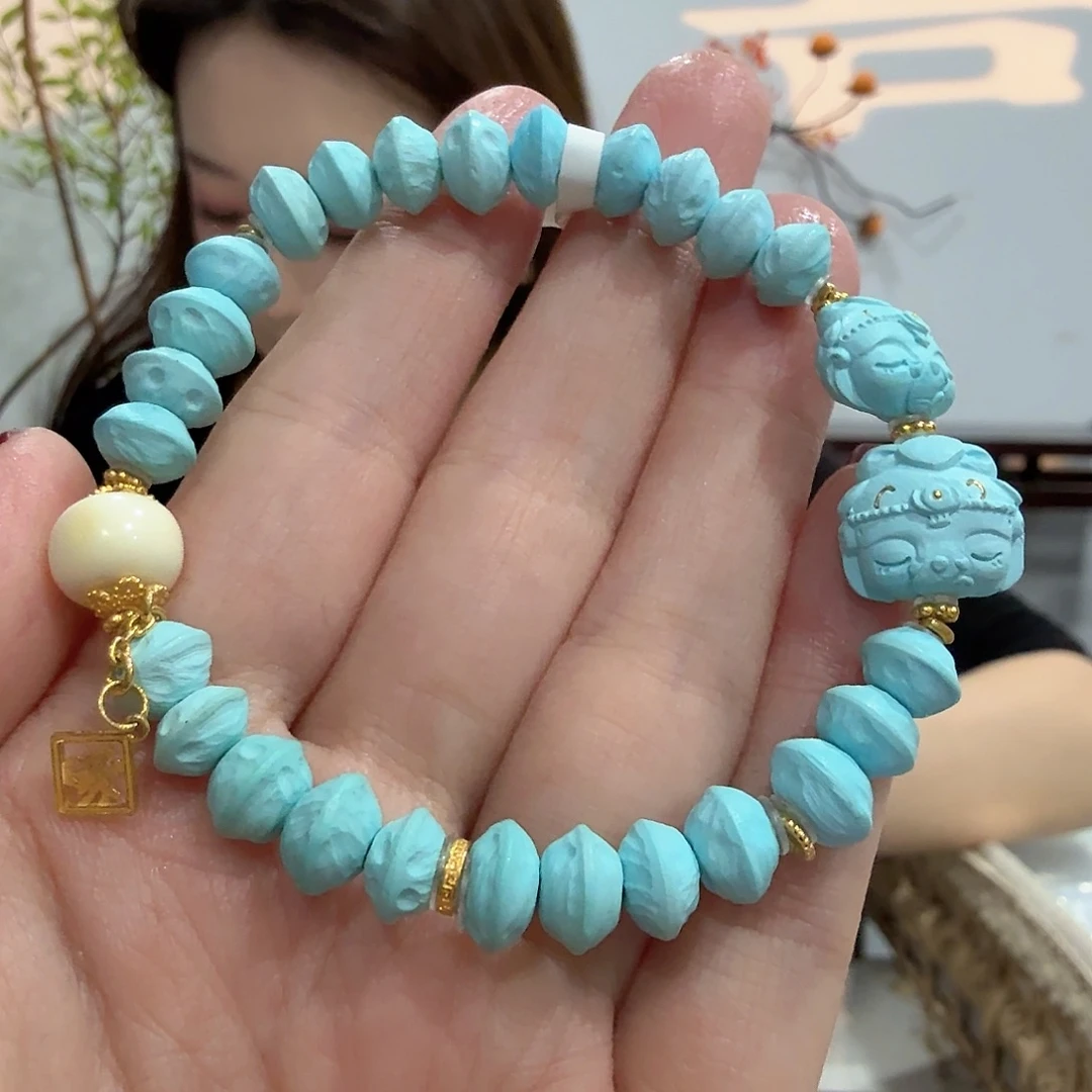 绿松石18K金镶嵌珠宝奇石