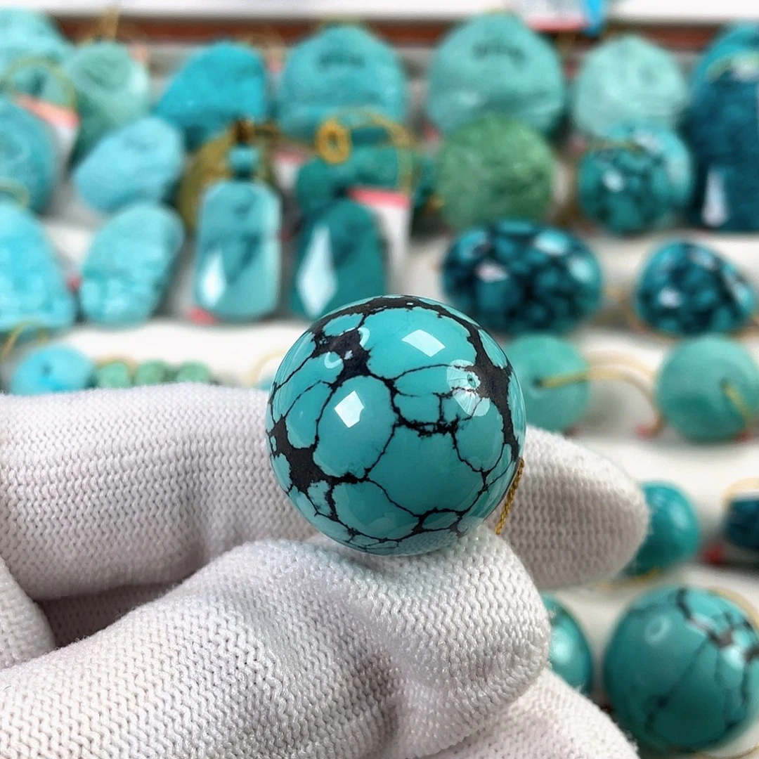 绿松石未镶嵌车挂