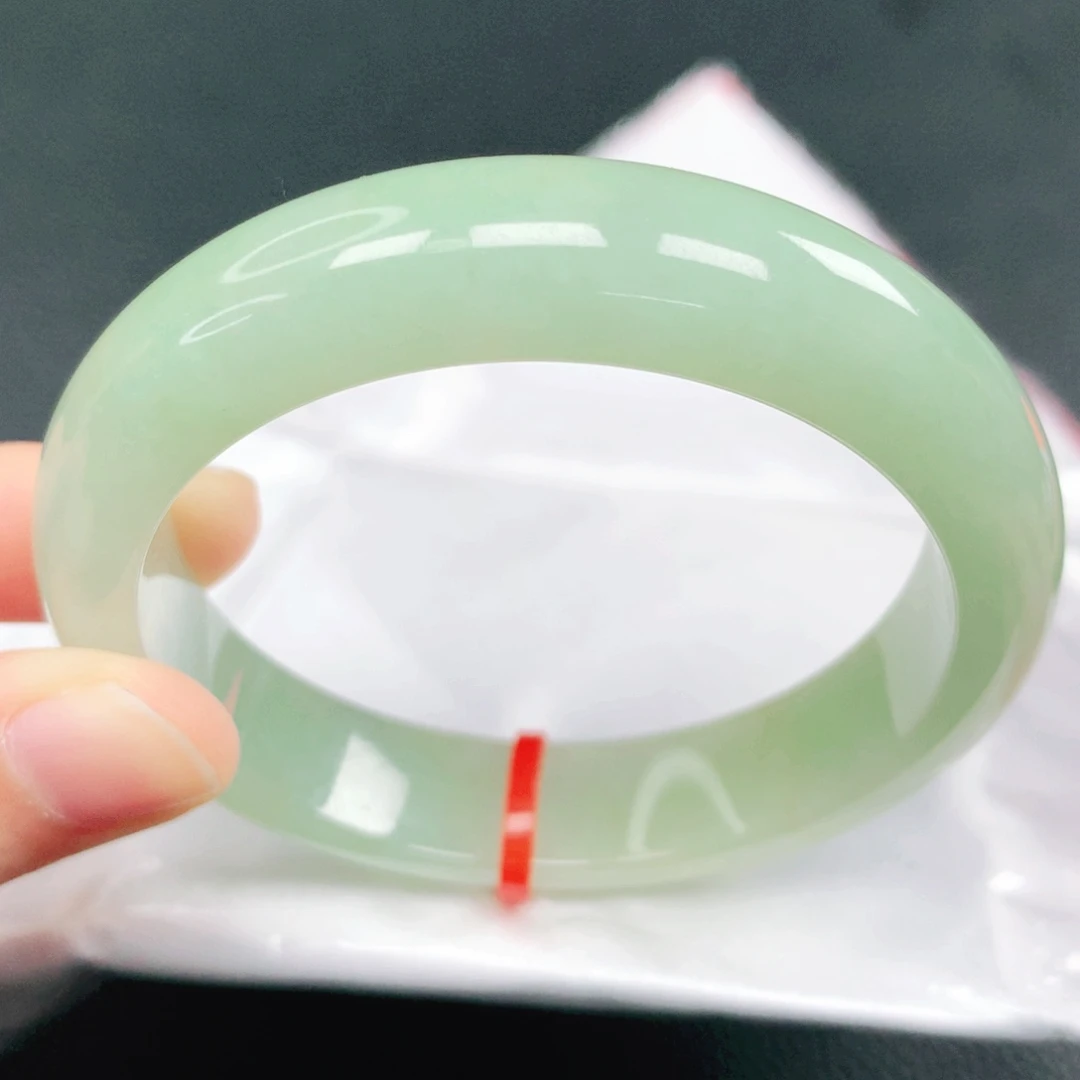 翡翠未镶嵌手镯53圈