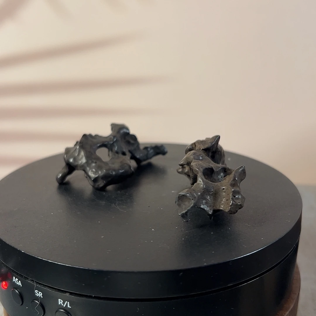 赤***脚紫泥太湖水石茶台摆件
