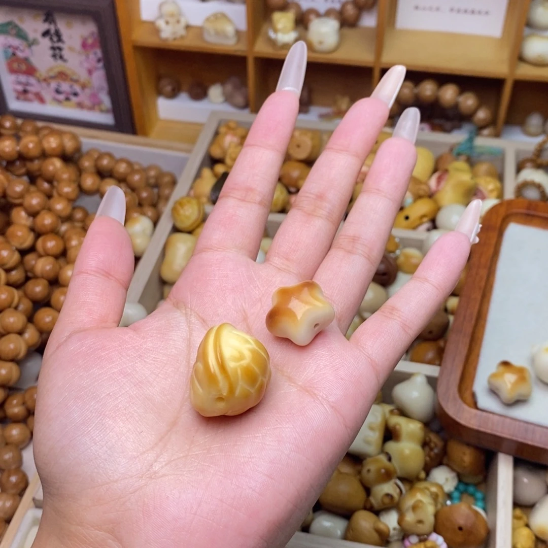 吊坠猴头核桃富甲星星