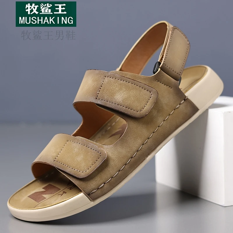 2025新款男士凉鞋夏季舒适透气软底外穿开车皮凉鞋防滑沙滩鞋男