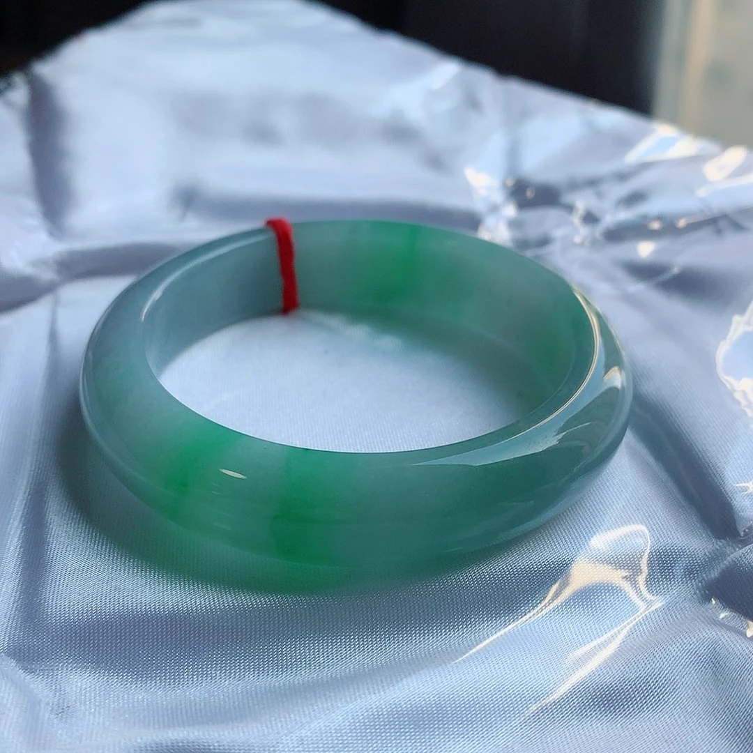 【闪购商品】未镶嵌手镯翡翠55