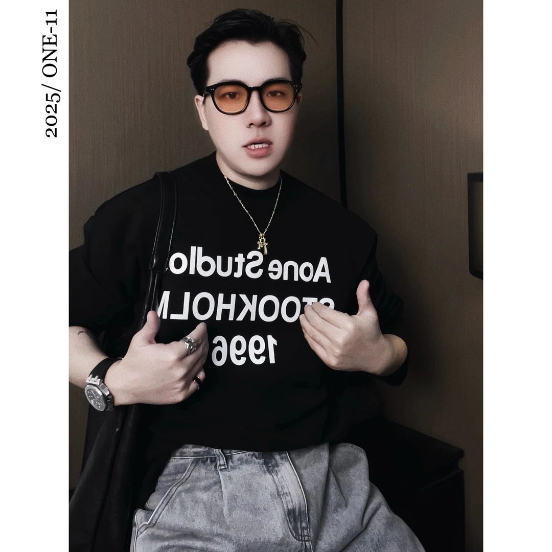 新款重磅宽松字母长袖打底简约潮流大气上身休闲帅气百搭不挑人