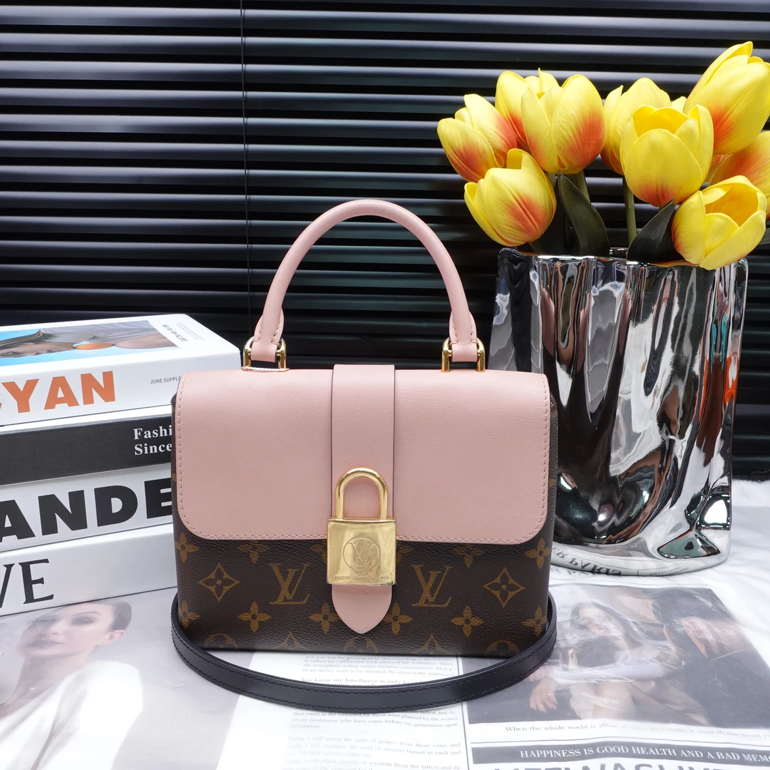 95新 LouisVuitton/路易威登 单肩包/T20245906