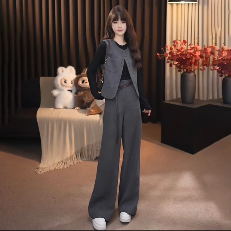 高级感时尚休闲西装套装女2025春秋新款洋气显瘦气质三件套套装