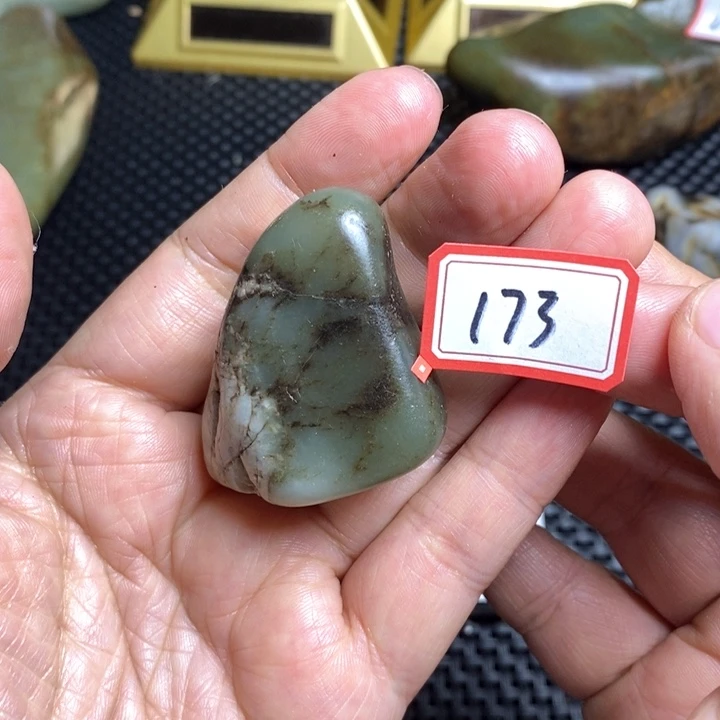 未镶嵌和田玉把件173