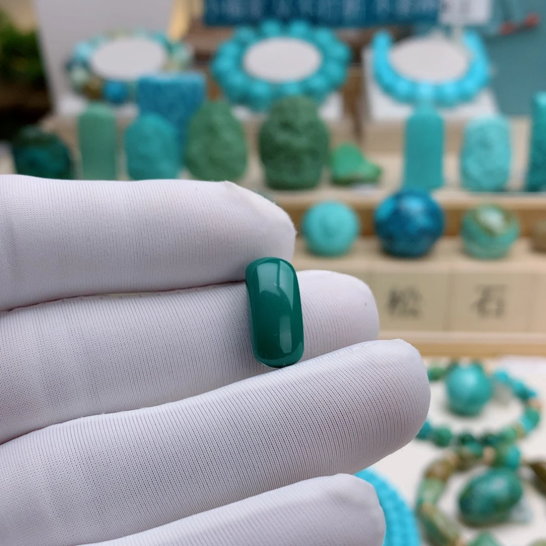 绿松石未镶嵌挂件顶级玉化界面