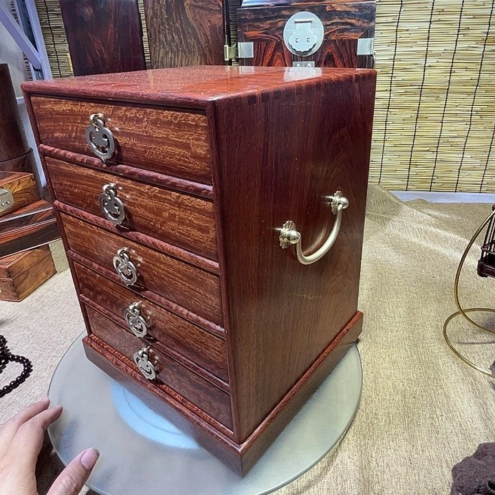 非洲紫檀（红花梨）比**雄