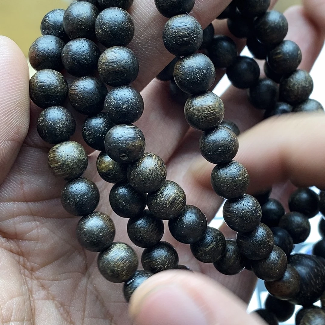 沉香香囊沉香昆仑梅格