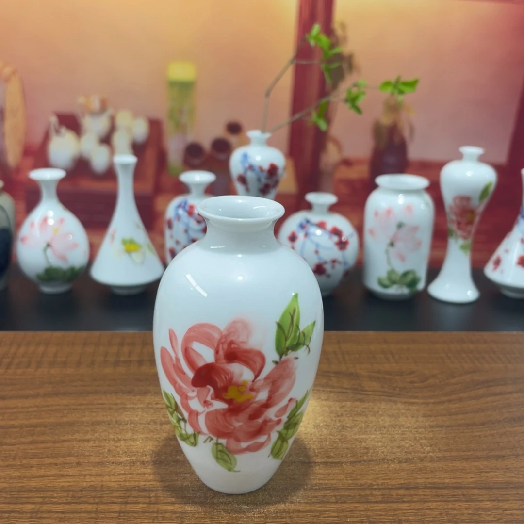景德镇小花瓶等着你