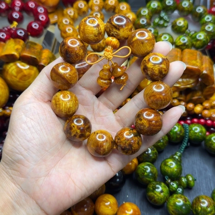 松木琥珀木文玩手串