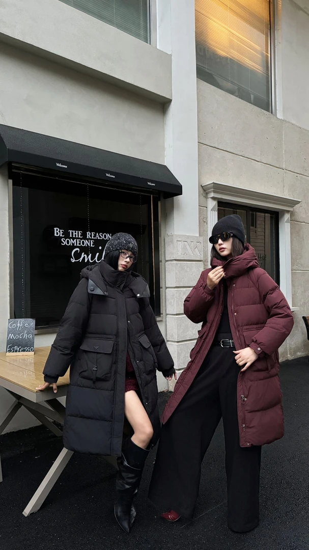 89029带帽保暖羽绒服（衣长105左右）