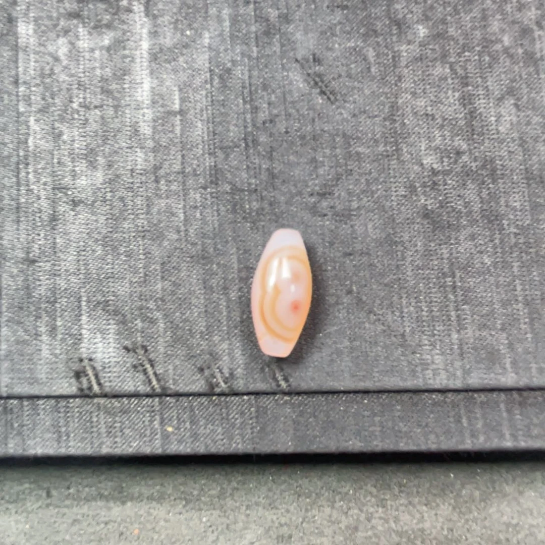 南红玛瑙桶珠未镶嵌