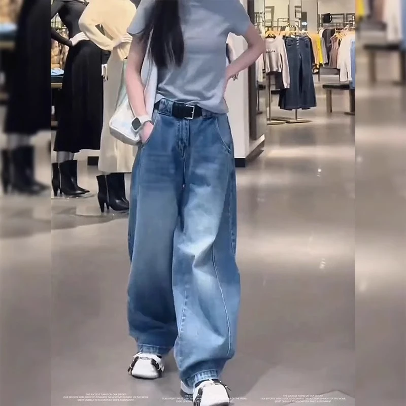 复古阔腿弯刀牛仔裤女秋季新款大码梨形身材小个子宽松显瘦直筒裤
