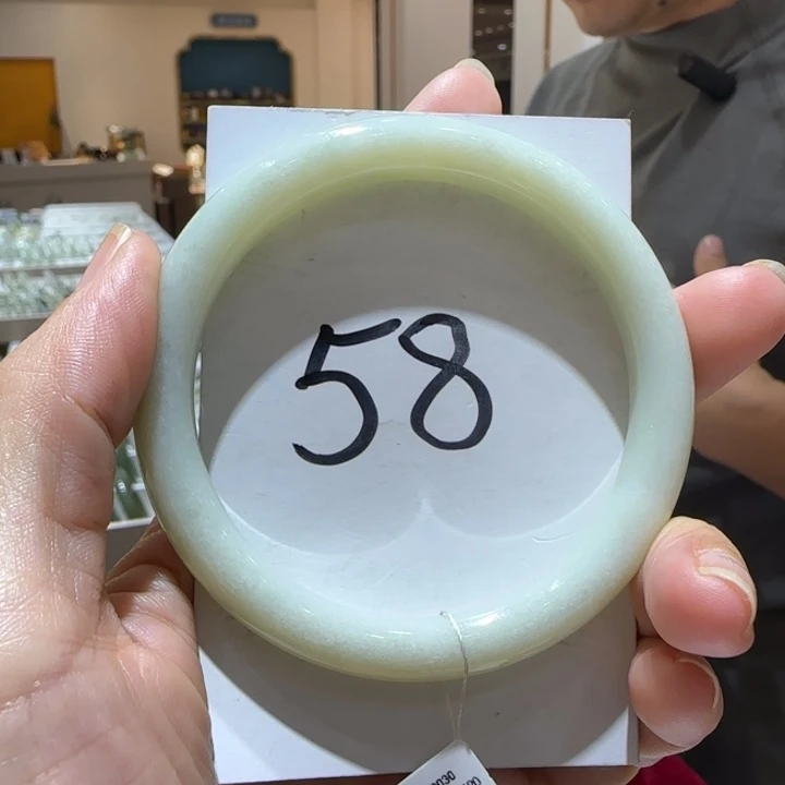 和田玉未镶嵌手镯662